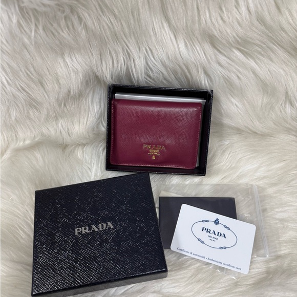 Prada Wallet - Picture 13 of 15